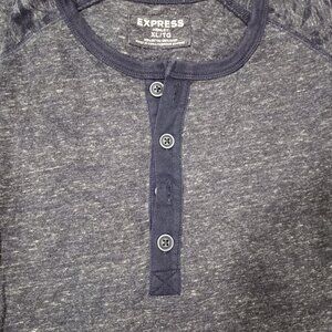 EXPRESS BLUE/GREY TWO-TONE 1/2 BUTTON UP AND 3/4 SLEEVE MEN SIZE XL